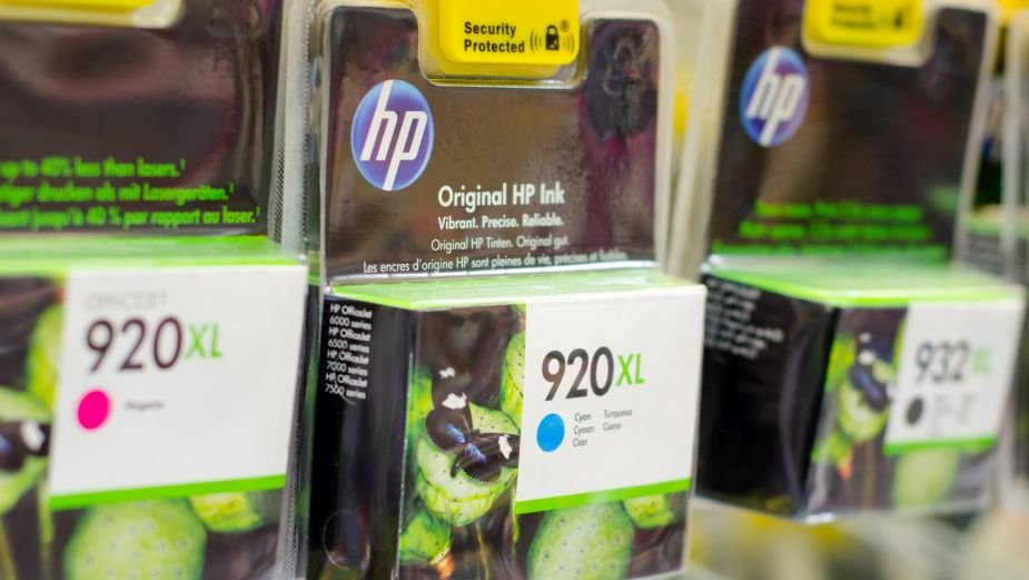 Drukarki HP nagle przestają drukować. Nowa aktualizacje blokuje nieoryginalne tusze