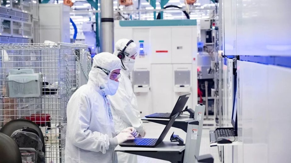 Intel ukończył opracowywanie 1,8 nm i 2 nm litografii