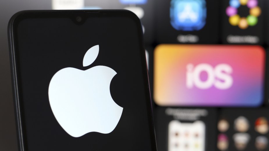 iOS 19 przyniesie największą zmianę wyglądu od dekady. Apple stawia na rewolucję