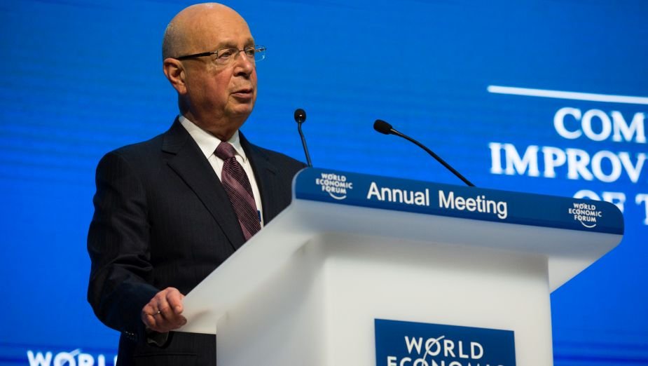 Klaus Schwab: Ci, którzy opanują nowe technologie, "będą panami świata"