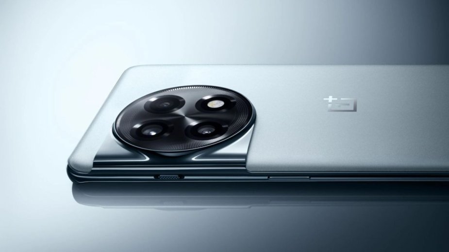 OnePlus 11R to tańsza alternatywa dla flagowca, ale i tak jej nie kupicie