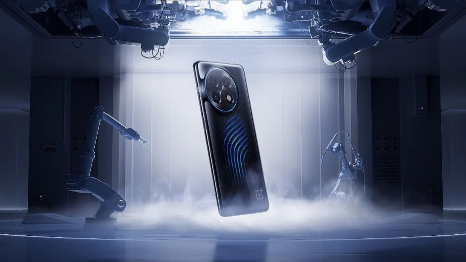 OnePlus zaprezentował smartfon z chłodzeniem cieczą niczym w PC