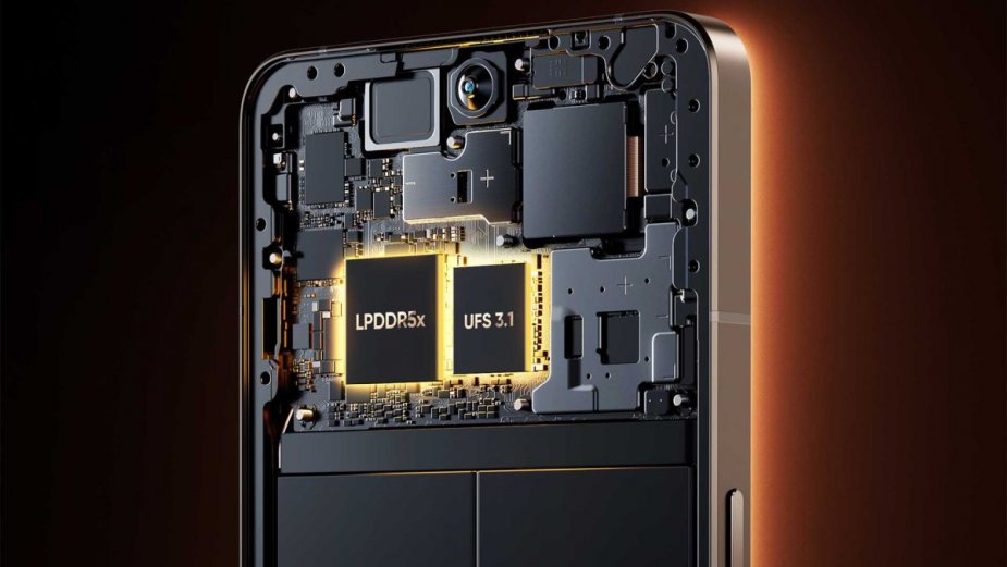 realme GT2 Explorer Master pierwszym smartfonem z pamięciami LPDDR5X 