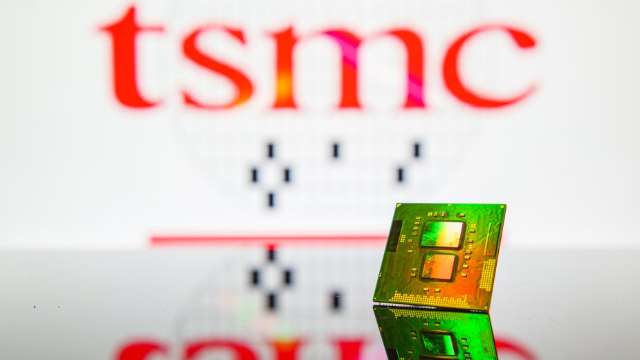 TSMC zaprzecza doniesieniom o dostawach chipów AI dla Huawei