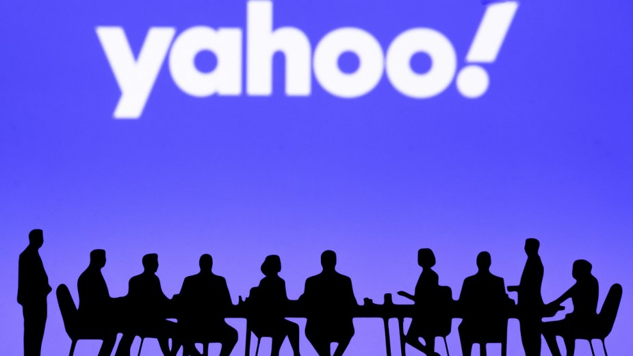 Yahoo usuwa ślady DEI ze swojej strony. Efekt Trumpa leci dalej