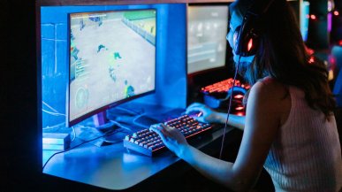 144 Hz vs 240 Hz - jaką częstotliwość odświeżania wybrać?