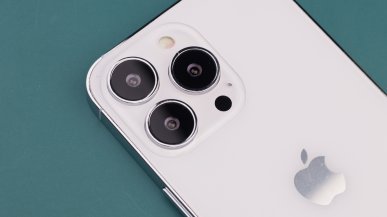 iPhone w przyszłości może otrzymać wymienny tylny panel. Ten ma mieć różne funkcje