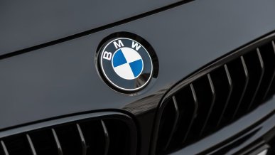 Masz auto BMW? Nie kupuj nowego iPhone'a 