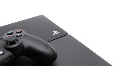 Na PS4 w Europie sprzedało się więcej gier niż na Xbox Series X/S
