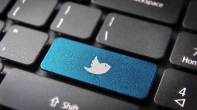 Poważny błąd Twittera przywraca usunięte tweety