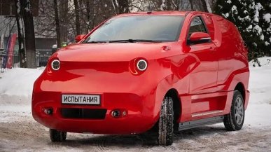 Rosja pokazuje pogromcę Tesli. Takiego elektryka jeszcze nie widzieliście