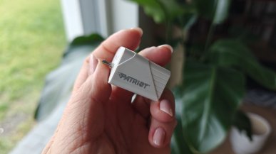 Test Patriot iLuxe Cube. Gamechanger czy zbędny gadżet do szuflady? 