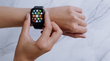 Apple miało zmienić zasady gwarancji. Samoistne pęknięcie uznawane za przypadkowe uszkodzenie