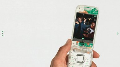 Boring Phone to klasyczny telefon z klapką od HMD Global, który idzie na przekór trendom