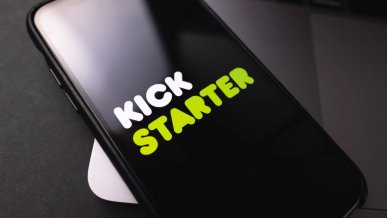  Cła Trumpa uderzają w mniejsze firmy. Kickstarter ratuje się nowym narzędziem