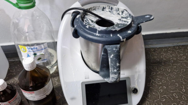 "Gotowali" narkotyki w Thermomixie. Polskiej parze grozi długa odsiadka