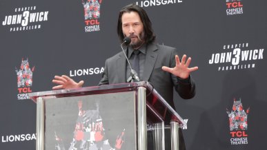 Keanu Reeves całkowicie zmienia swój punkt widzenia i wkracza do NFT