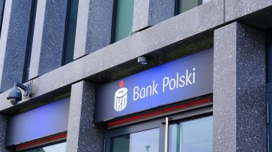 Klienci PKO BP w niebezpieczeństwie. Przez oszustów można stracić pieniądze