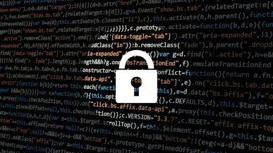Nadchodzą największe od 5 lat cyberataki na Polskę. Minister Cyfryzacji ostrzega